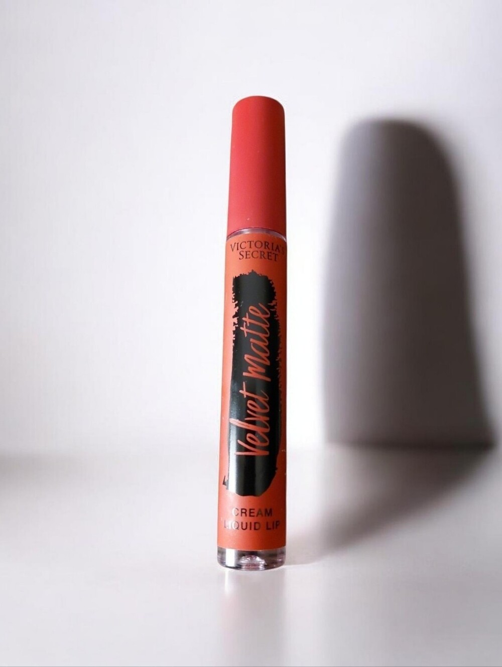 Victoria's Secret Velvet Matte Cream Lip Laquer-- Knockout